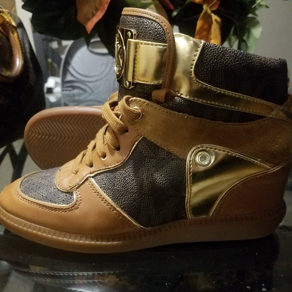Shoes - Micheal Kors